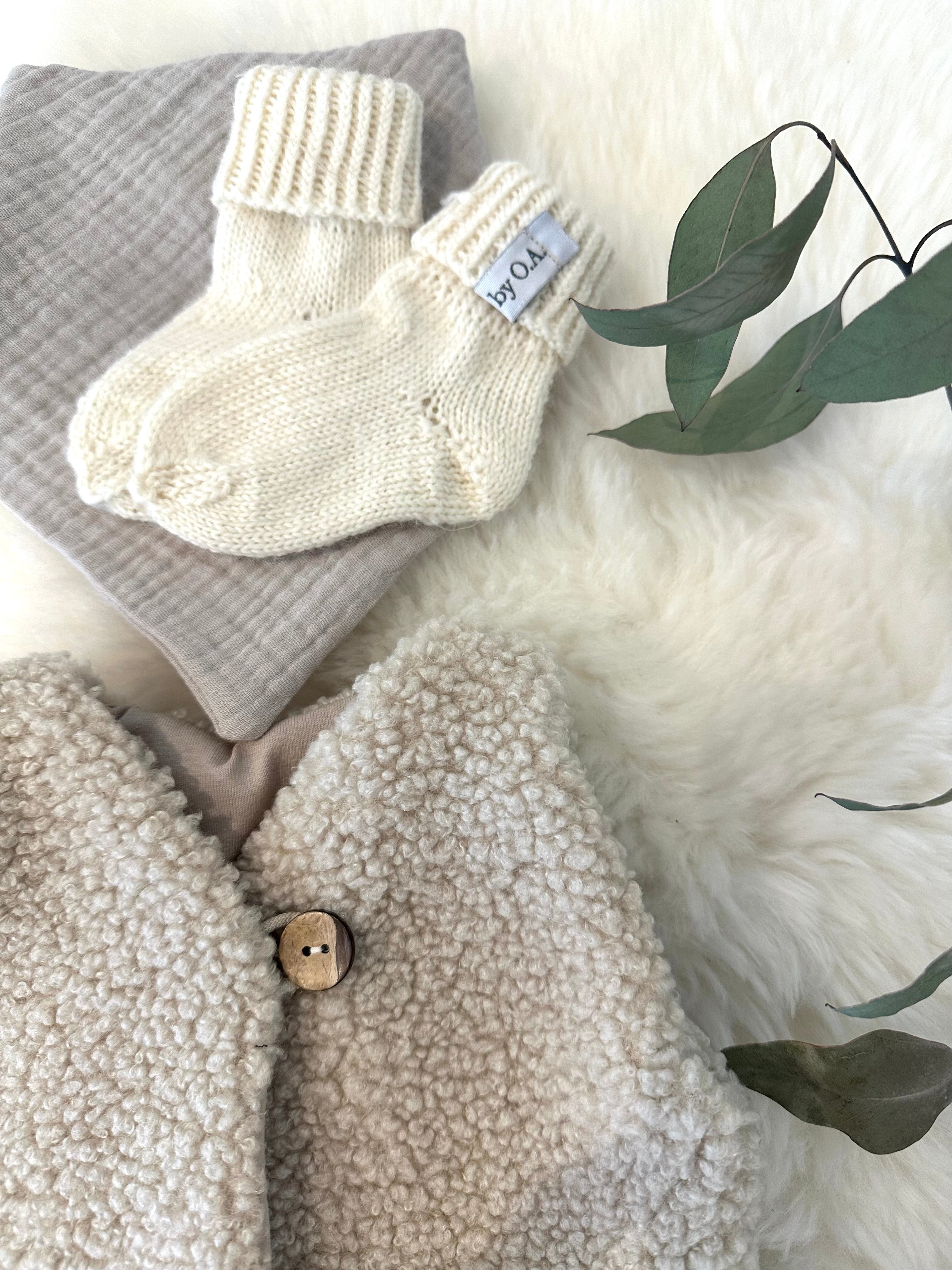 Baby Set Teddy Weste, Baby Weste / Geschenkbox Geschenk zur Geburt