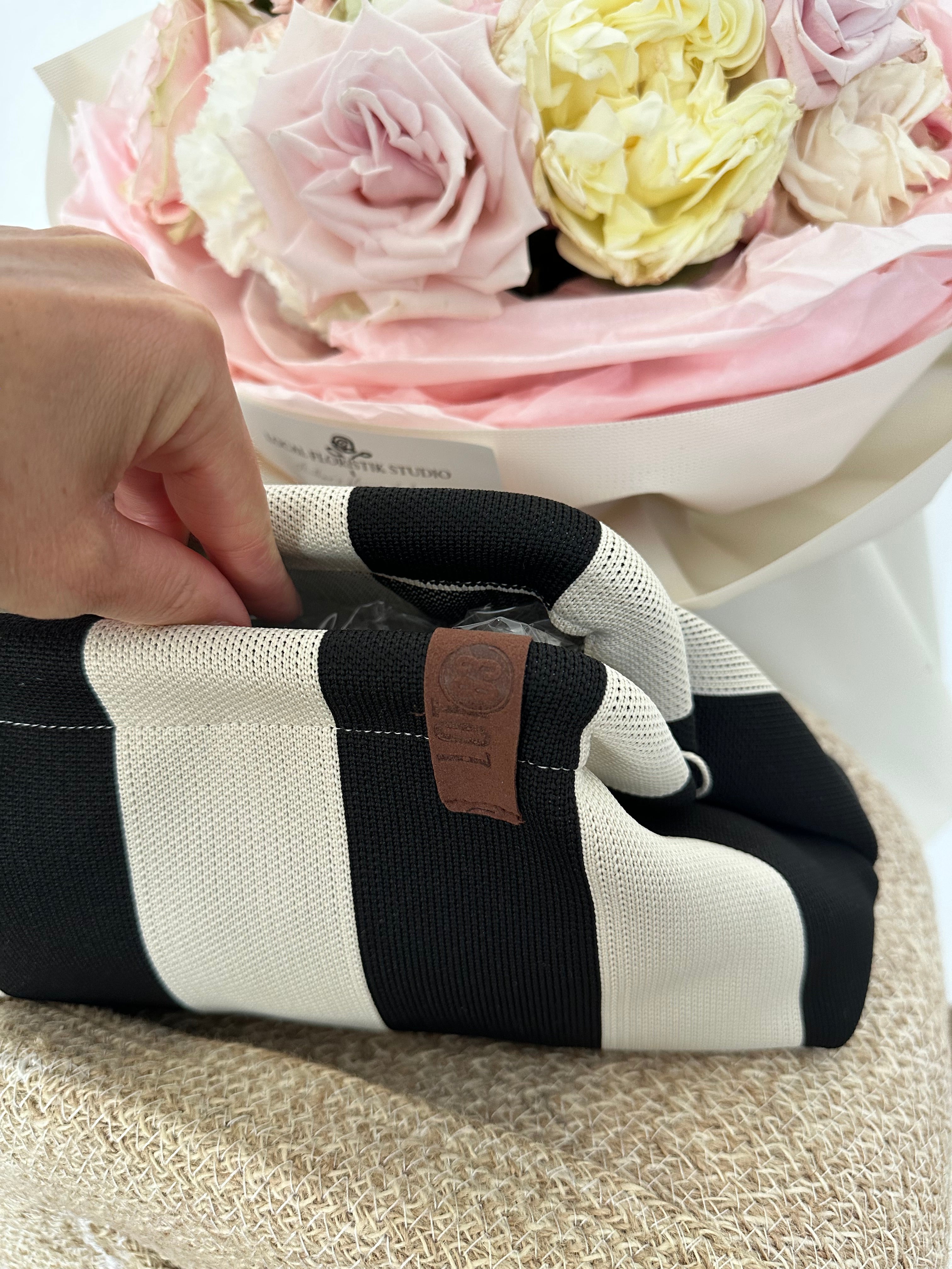 (Clutch, kleine Tasche, Kosmetiktasche