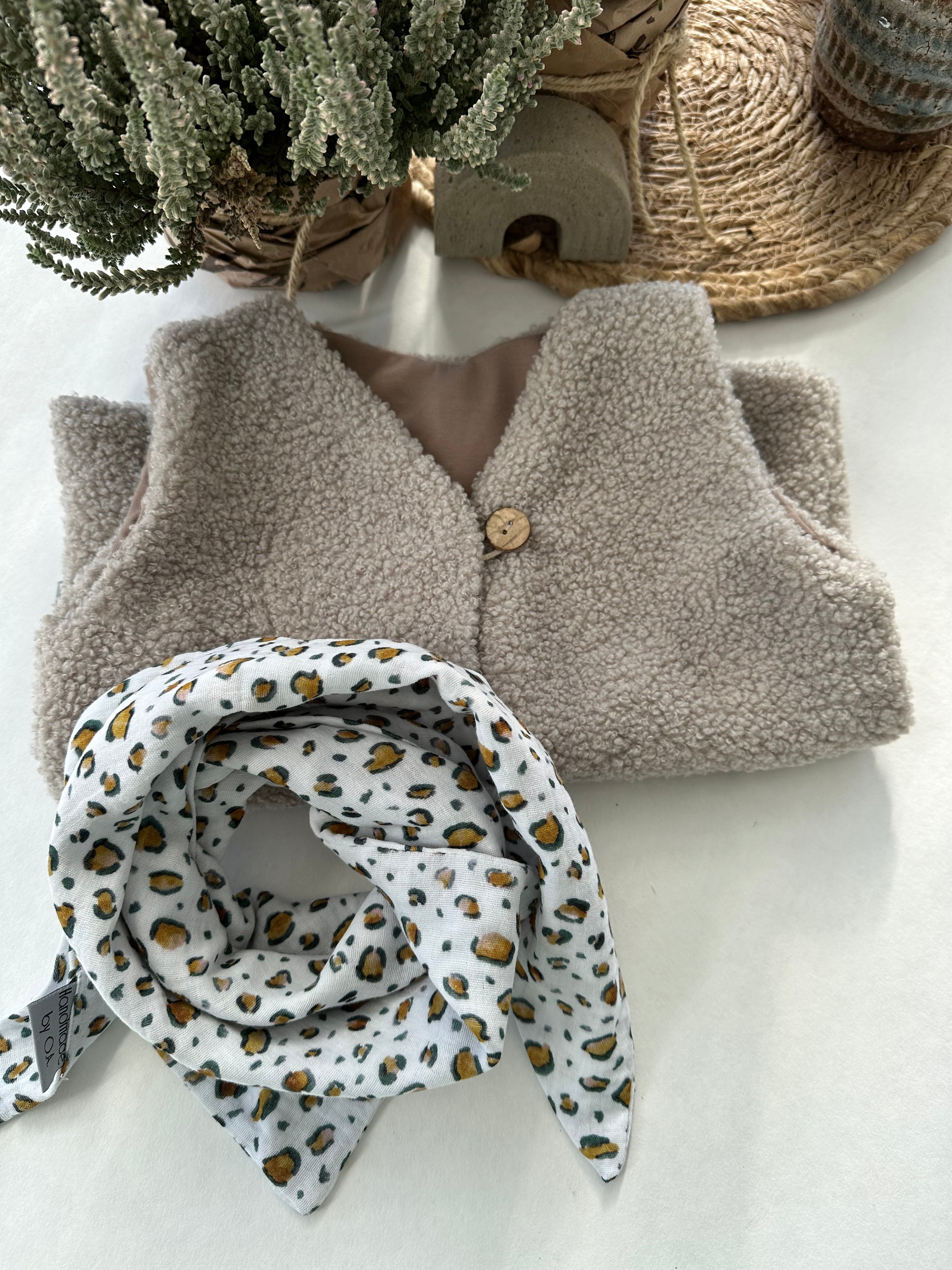 Teddy Weste, Fellweste, Kinderweste, warme Weste, kuschilige Weste