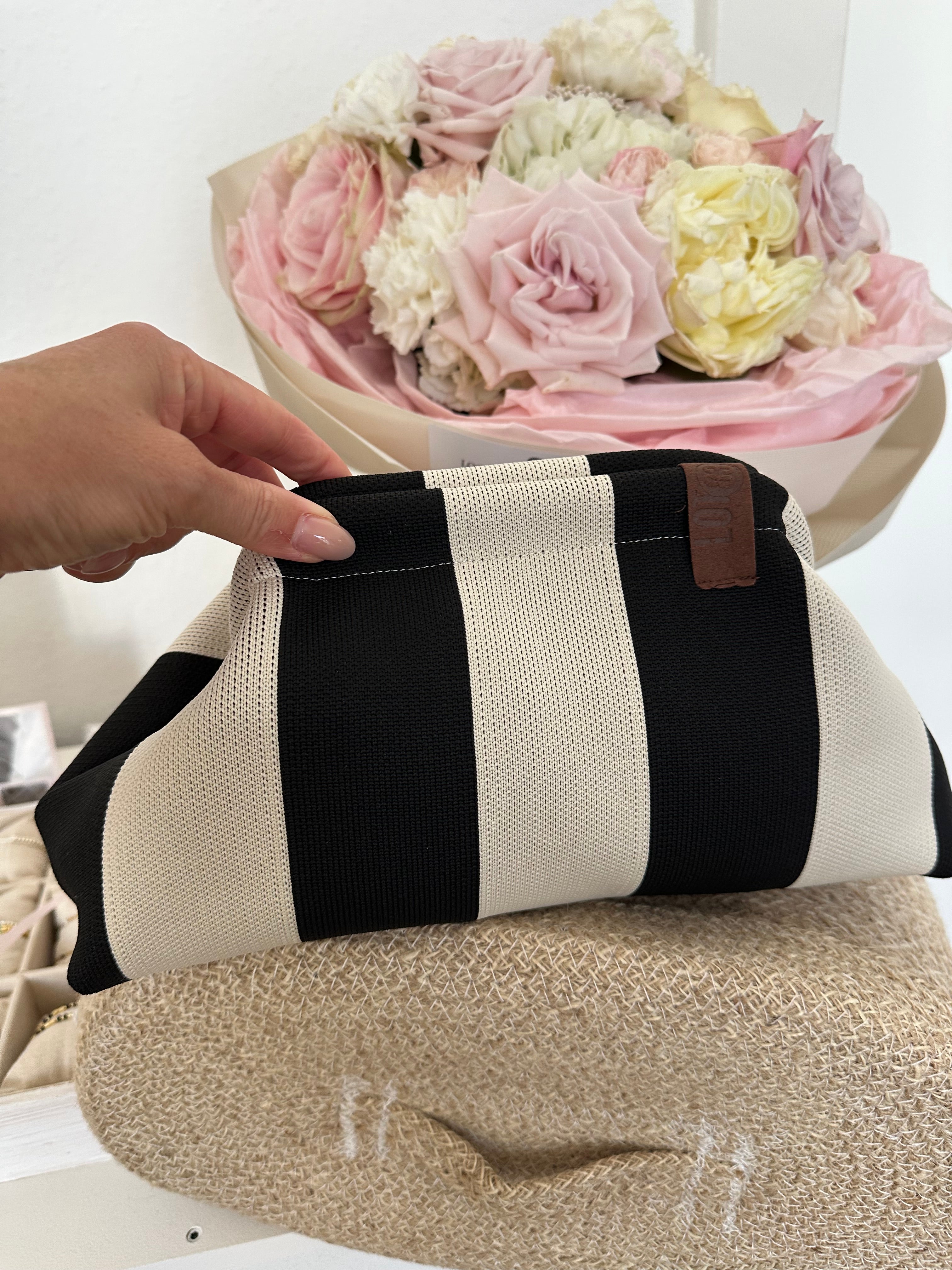 (Clutch, kleine Tasche, Kosmetiktasche