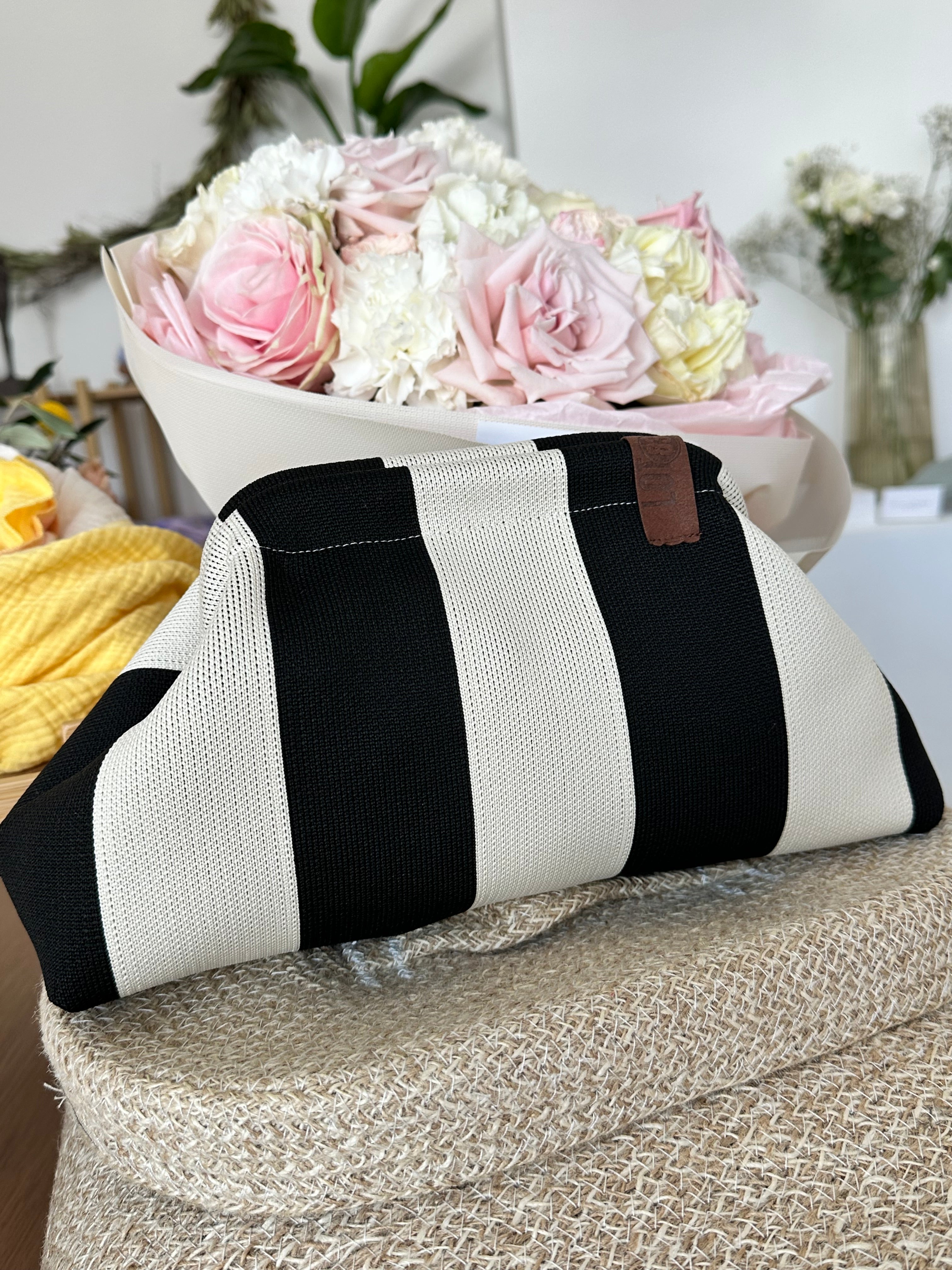 (Clutch, kleine Tasche, Kosmetiktasche